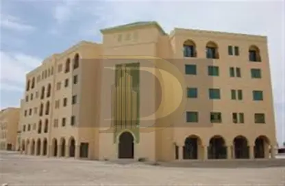 Shop - Studio - 1 Bathroom for rent in I15 - Morocco Cluster - International City - Dubai