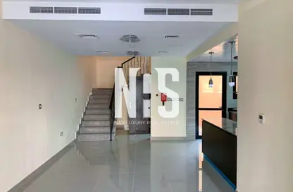 Villa - 2 Bedrooms - 3 Bathrooms for sale in Zone 8 - Hydra Village - Abu Dhabi