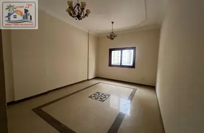 Apartment - 2 Bedrooms - 2 Bathrooms for rent in Al Khan Lagoon - Al Khan - Sharjah