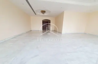 Empty Room image for: Apartment - 3 Bedrooms - 4 Bathrooms for rent in Sarab Tower - Al Majaz 3 - Al Majaz - Sharjah, Image 1