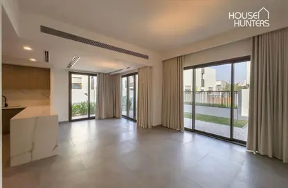 فيلا - 4 غرف نوم للايجار في لا فيوليتا 1 - لا فيوليتا - فيلا نوفا - دبي لاند - دبي