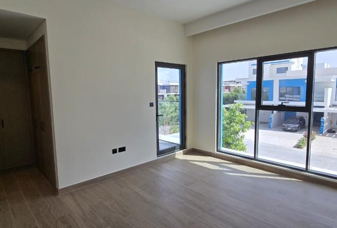 15653913 - صورة العقار 2