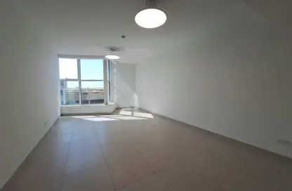 Apartment - 1 Bedroom - 2 Bathrooms for rent in DXB Tower - Sheikh Zayed Road - Dubai