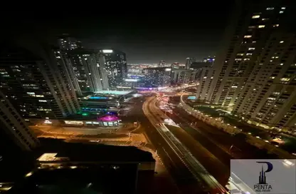 Apartment - 1 Bedroom - 2 Bathrooms for sale in Shemara Tower - Marina Promenade - Dubai Marina - Dubai