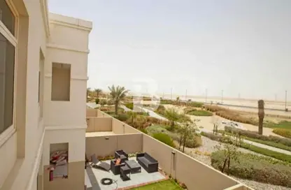 تاون هاوس - 3 غرف نوم - 4 حمامات للبيع في قرية الخليج - الغدير - أبوظبي