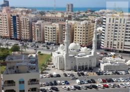 شقة - 3 غرف نوم - 4 حمامات للكراء في كورنيش البحيرة - الشارقة