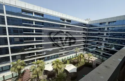 Apartment - 1 Bedroom - 2 Bathrooms for rent in Golden Sands 14 - Mankhool - Bur Dubai - Dubai