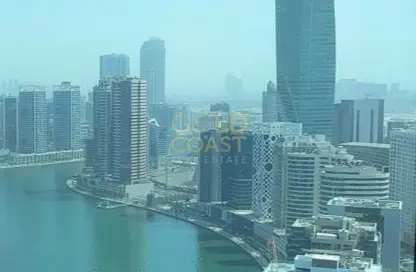 شقة - 2 غرف نوم - 3 حمامات للايجار في برج تشرشل السكني - أبراج تشرشل - الخليج التجاري - دبي