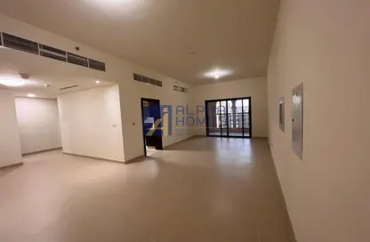 Empty Room image for: Apartment - 3 Bedrooms - 5 Bathrooms for rent in The Pearl Residences at Saadiyat - Saadiyat Island - Abu Dhabi, Image 1