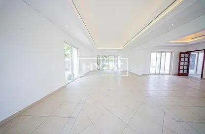 Apartment - 3 Bedrooms - 4 Bathrooms for sale in DIFC - Dubai