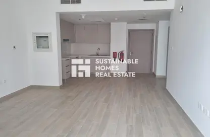 Apartment - 1 Bedroom - 1 Bathroom for sale in Waters Edge - Yas Island - Abu Dhabi