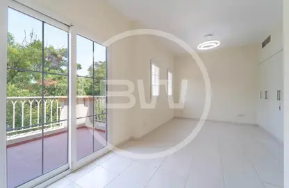Townhouse - 2 Bedrooms - 2 Bathrooms for rent in Springs 12 - The Springs - Dubai