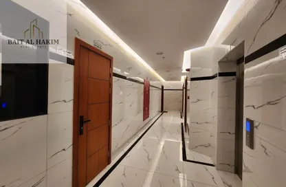 عمارة بالكامل - استوديو - 8 حمامات للبيع في 1  الروضة - الروضة - عجمان