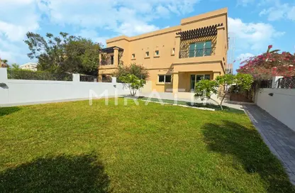Villa - 4 Bedrooms - 4 Bathrooms for rent in Jumeirah 2 Villas - Jumeirah 2 - Jumeirah - Dubai