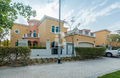 Villa - 5 Bedrooms - 5 Bathrooms for sale in Legacy - Jumeirah Park - Dubai