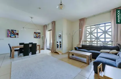 Apartment - 2 Bedrooms - 2 Bathrooms for rent in Shams 2 - Shams - Jumeirah Beach Residence - Dubai