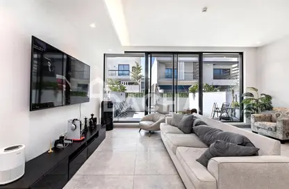 Villa - 4 Bedrooms - 5 Bathrooms for sale in West Village - Al Furjan - Dubai