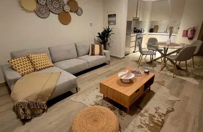 Apartment - 1 Bedroom - 2 Bathrooms for sale in Waters Edge - Yas Island - Abu Dhabi
