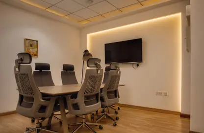 Business Centre - Studio - 2 Bathrooms for rent in Iris Bay - Business Bay - Dubai