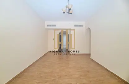Apartment - 2 Bedrooms - 2 Bathrooms for rent in Muwaileh 29 Building - Muwaileh - Sharjah
