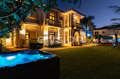 Villa - 6 Bedrooms - 7 Bathrooms for rent in Signature Villas Frond D - Signature Villas - Palm Jumeirah - Dubai