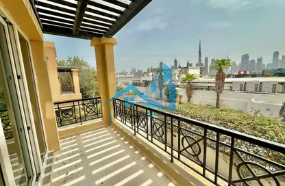 فيلا - 4 غرف نوم - 5 حمامات للايجار في فلل الجميرا 2 - جميرا 2 - الجميرا - دبي