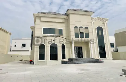 Villa - 5 Bedrooms - 7 Bathrooms for rent in Nad Al Sheba Villas - Nad Al Sheba 3 - Nad Al Sheba - Dubai