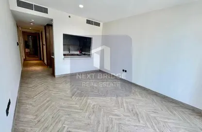 شقة - غرفة نوم - 2 حمامات للايجار في سكن الف نون - قرية الجميرا سركل - دبي