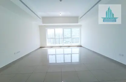 Apartment - 2 Bedrooms - 3 Bathrooms for rent in Hamdan Street - Abu Dhabi