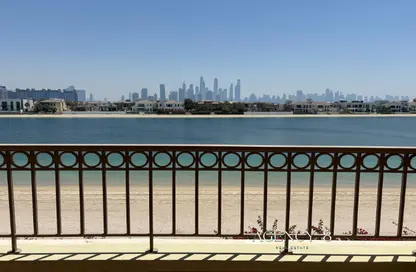 Villa - 5 Bedrooms - 6 Bathrooms for rent in Garden Homes Frond O - Garden Homes - Palm Jumeirah - Dubai