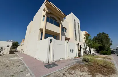 Villa - 6 Bedrooms - 7 Bathrooms for rent in Al Mushrif - Abu Dhabi