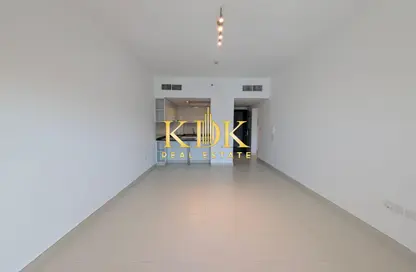 Apartment - 1 Bedroom - 1 Bathroom for rent in Oxford Building - Jumeirah Village Circle - Dubai