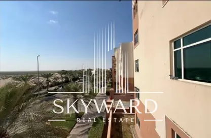 Apartment - 1 Bedroom - 2 Bathrooms for rent in Al Sabeel Building - Al Ghadeer - Abu Dhabi