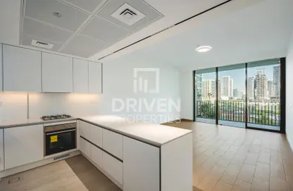 شقة - غرفة نوم - 2 حمامات للايجار في لوما بارك فيوز - منطقة 14 - قرية جميرا الدائرية - دبي