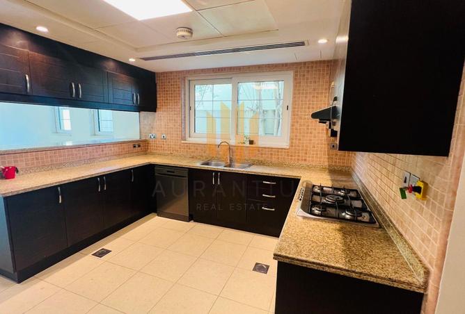 15303630 - Property Image 3