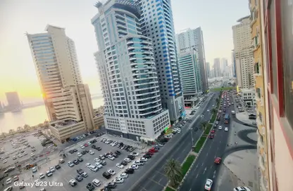شقة - 2 غرف نوم - 2 حمامات للبيع في شارع التعاون - التعاون - الشارقة