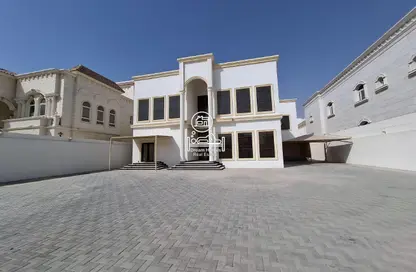 Villa - 7 Bedrooms - 7+ Bathrooms for rent in Madinat Al Riyad - Abu Dhabi