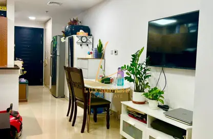 Apartment - Studio - 1 Bathroom for sale in UniEstate Prime Tower - Jumeirah Village Circle - Dubai