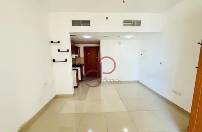 Apartment - Studio - 1 Bathroom for rent in Lakeside Tower D - Lakeside Residence - Dubai Production City (IMPZ) - Dubai