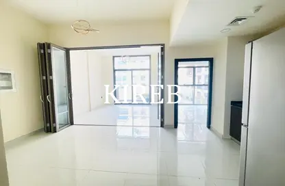 Apartment - 1 Bedroom - 2 Bathrooms for rent in Skyz by Danube - Arjan - Dubai