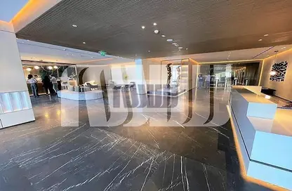 Retail - Studio for rent in Al Salam Tower - Dubai Media City - Dubai