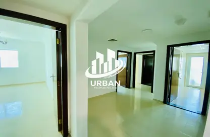 Apartment - 2 Bedrooms - 2 Bathrooms for rent in New Al Taawun Road - Al Taawun - Sharjah