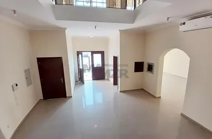 فيلا - 5 غرف نوم - 5 حمامات للايجار في فيلات مدينة خليفة آيه - مدينة خليفة أ - مدينة خليفة - أبوظبي