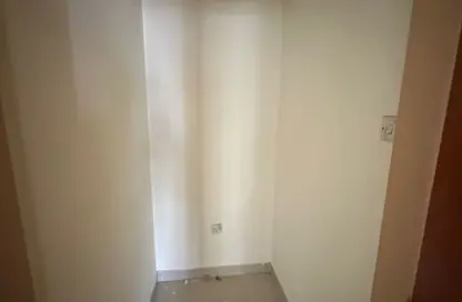 Apartment - 1 Bedroom - 1 Bathroom for rent in Queen Tower - Al Qasba - Sharjah