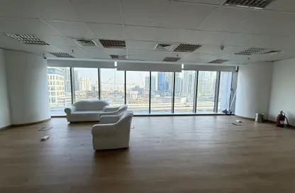 مكتب - استوديو للايجار في متروبوليس - الخليج التجاري - دبي