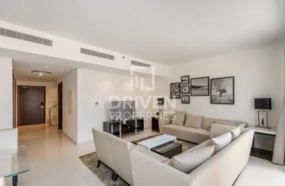 Townhouse - 2 Bedrooms - 3 Bathrooms for sale in Golf Promenade 2B - Golf Promenade - DAMAC Hills - Dubai