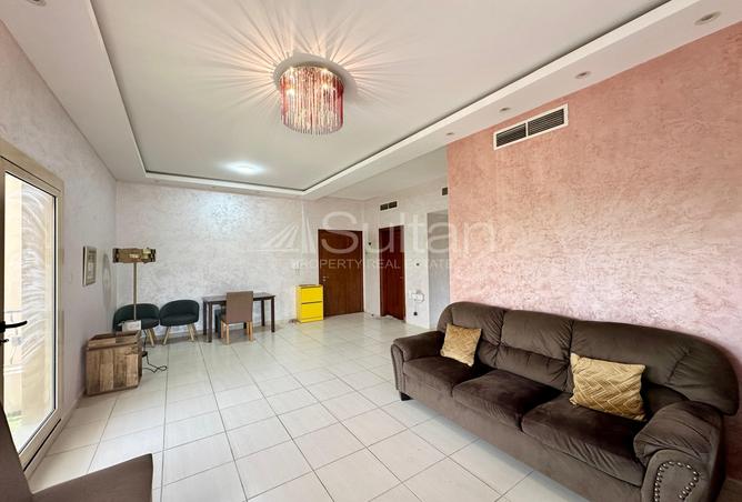 13992001 - Property Image 3