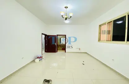 شقة - غرفة نوم - 2 حمامات للايجار في الخريس - الجيمي - العين