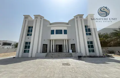 Villa - 5 Bedrooms - 7+ Bathrooms for rent in Al Barsha South 1 - Al Barsha South - Al Barsha - Dubai