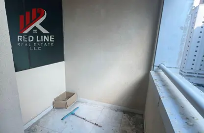 شقة - 3 غرف نوم - 4 حمامات للايجار في التعاون - الشارقة